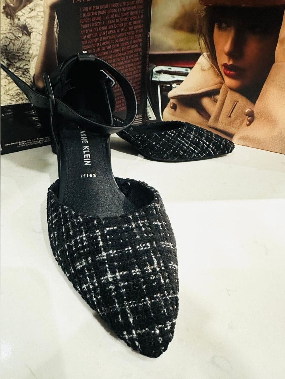 Shoes Anne Klein Black Tweed Pointed-Toe Ankle Strap